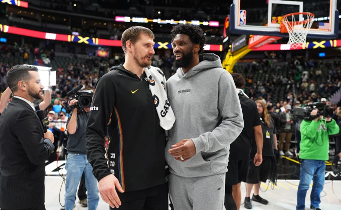 AP Photo/David Zalubowski